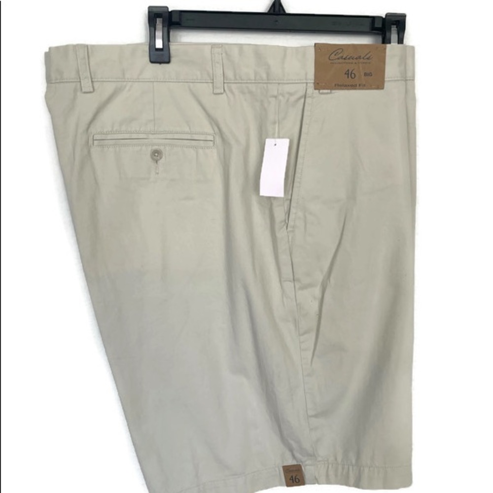 Men’s size 46 light khaki shorts